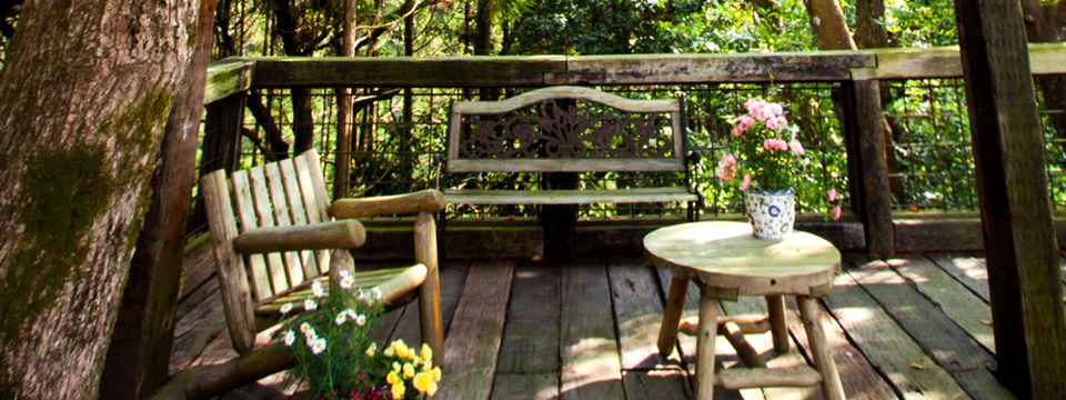 Deck accessories made with those of nature.